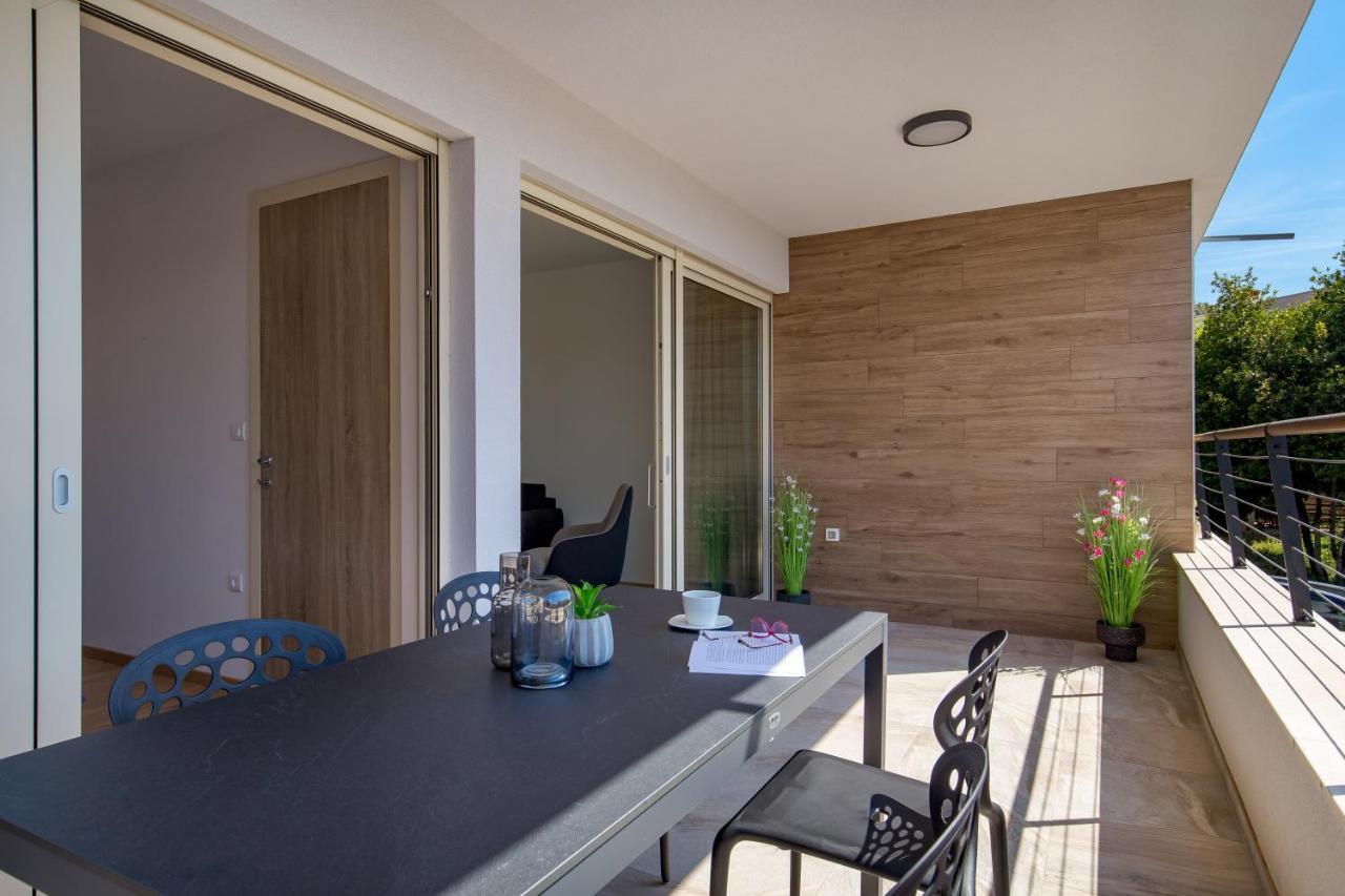 Apartment Val Пиешчана Увала Екстериор снимка